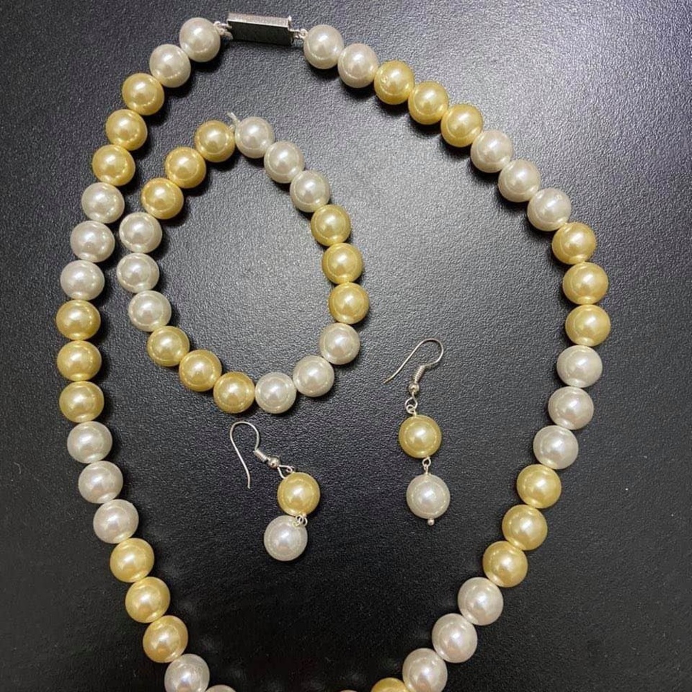 Pearl sets - Picture 2 of 16